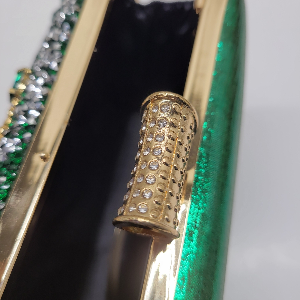 Source Unknown Green and Gold Clutch with Intricate Design - Picture 13 of 16